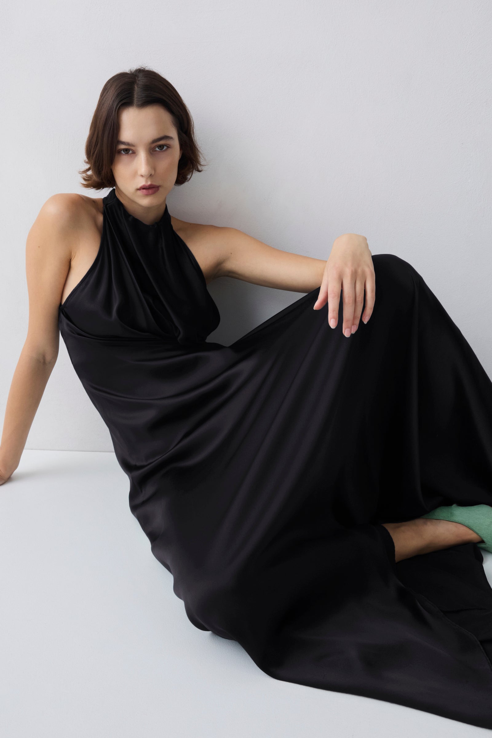 BLACK SILK ISABELLA GOWN – Bianca Spender