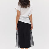 BLACK ORGANZA CURVATURE SKIRT