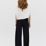 IVORY CREPE CRAWFORD TOP