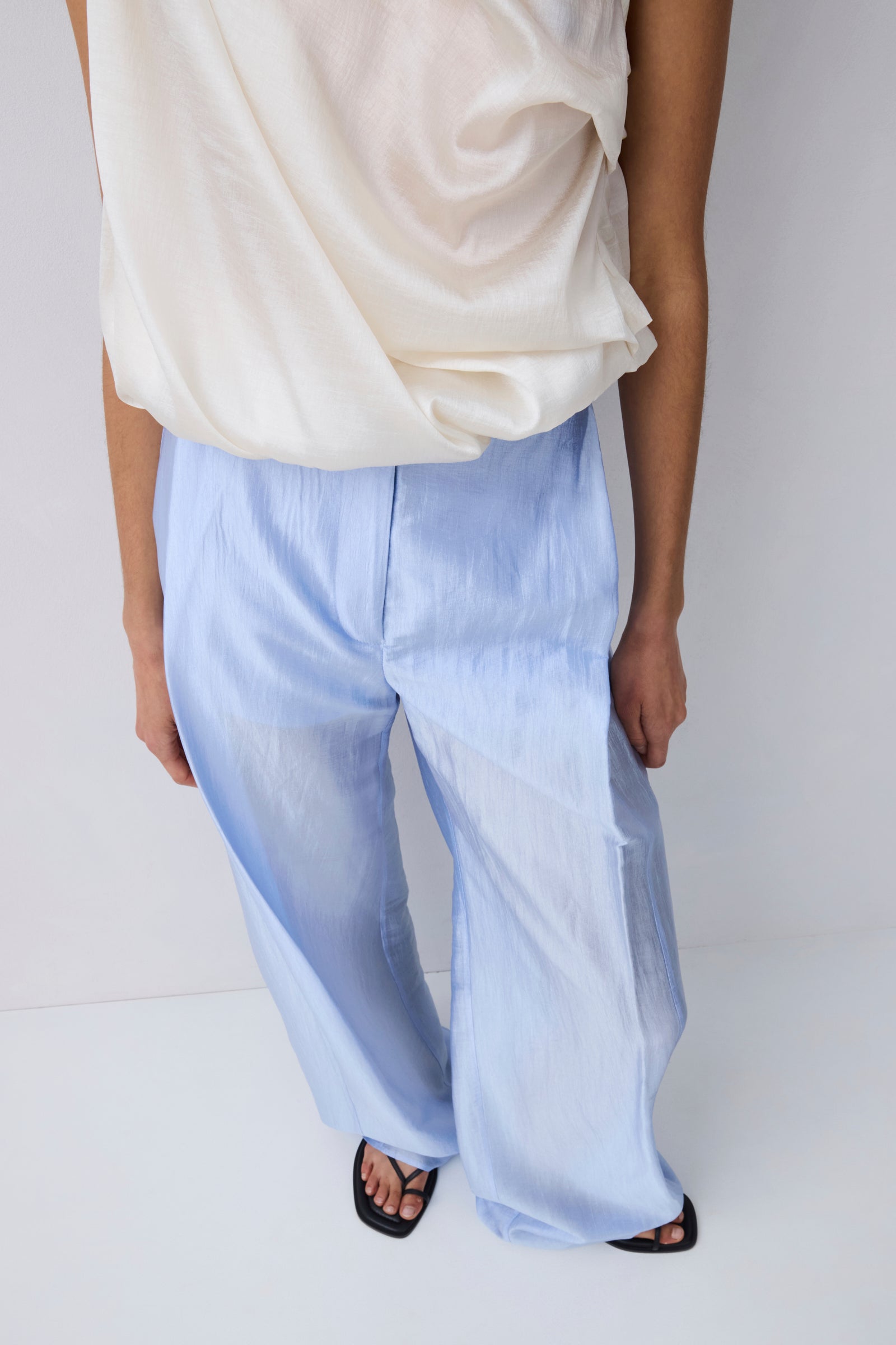 CREAM NYLON TUMBLE TOP