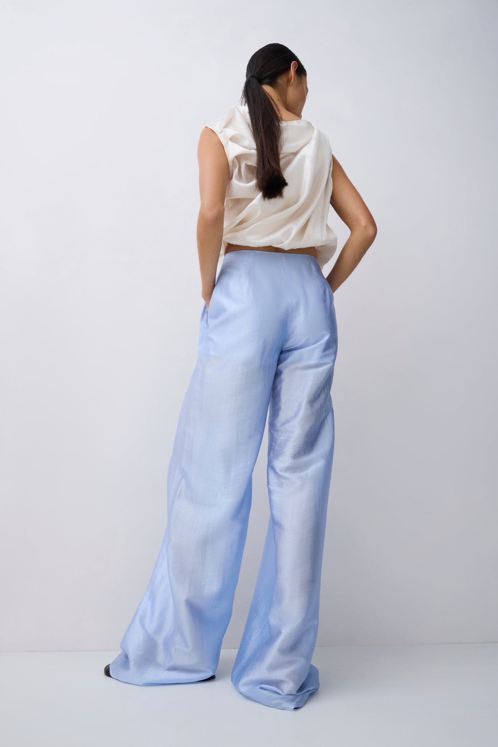 CREAM NYLON TUMBLE TOP
