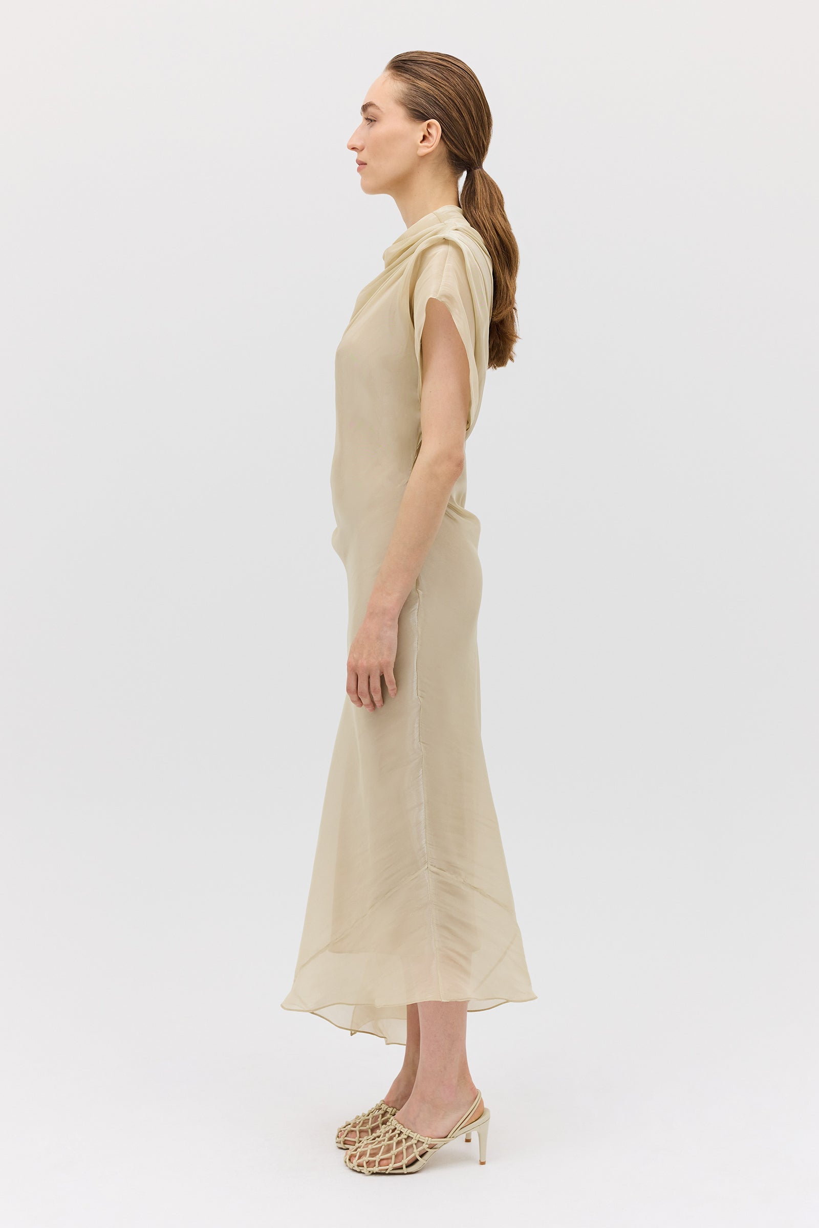 CHAMPAGNE LIQUID ORGANZA DECODE DRESS