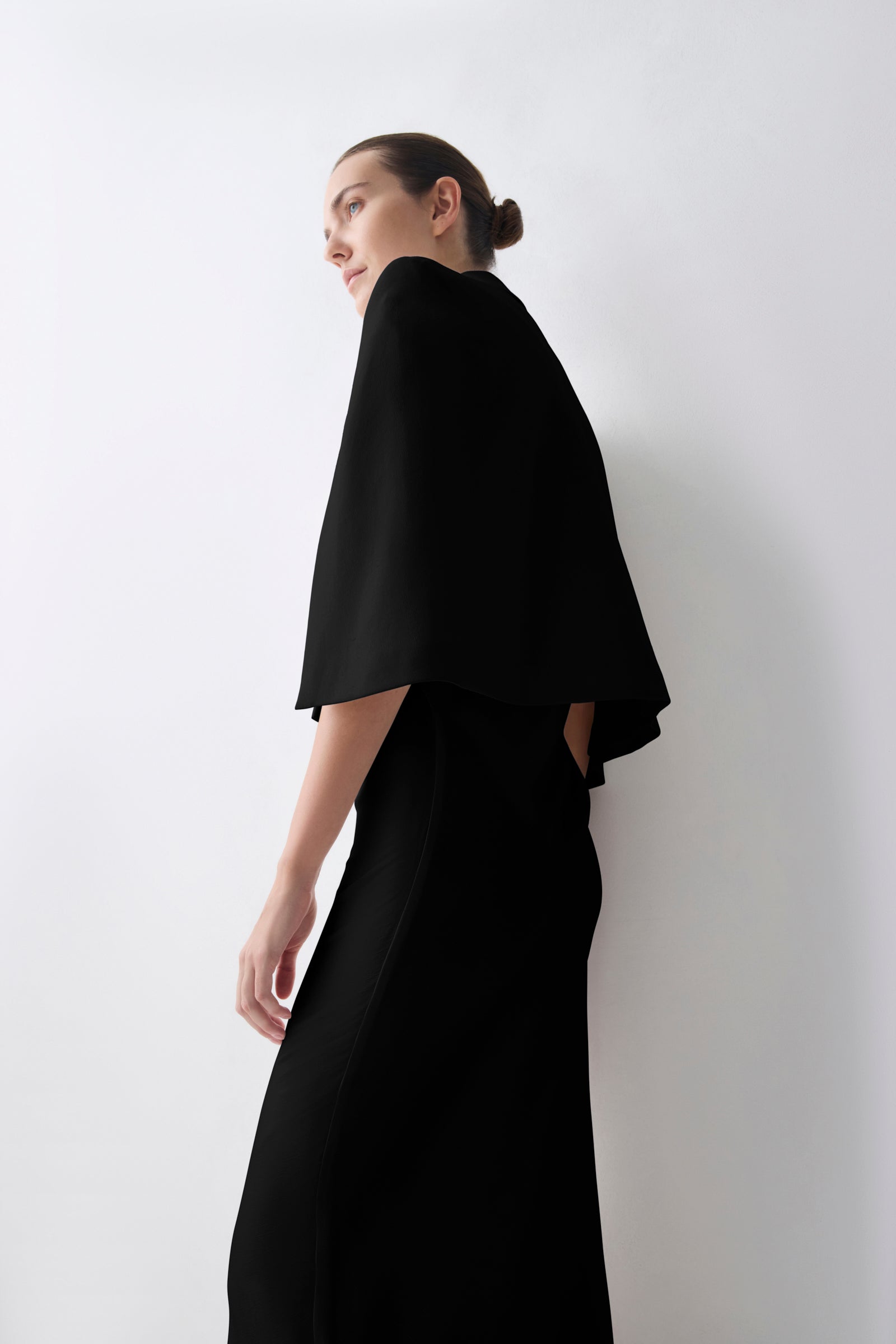 BLACK CREPE JACQUETTE