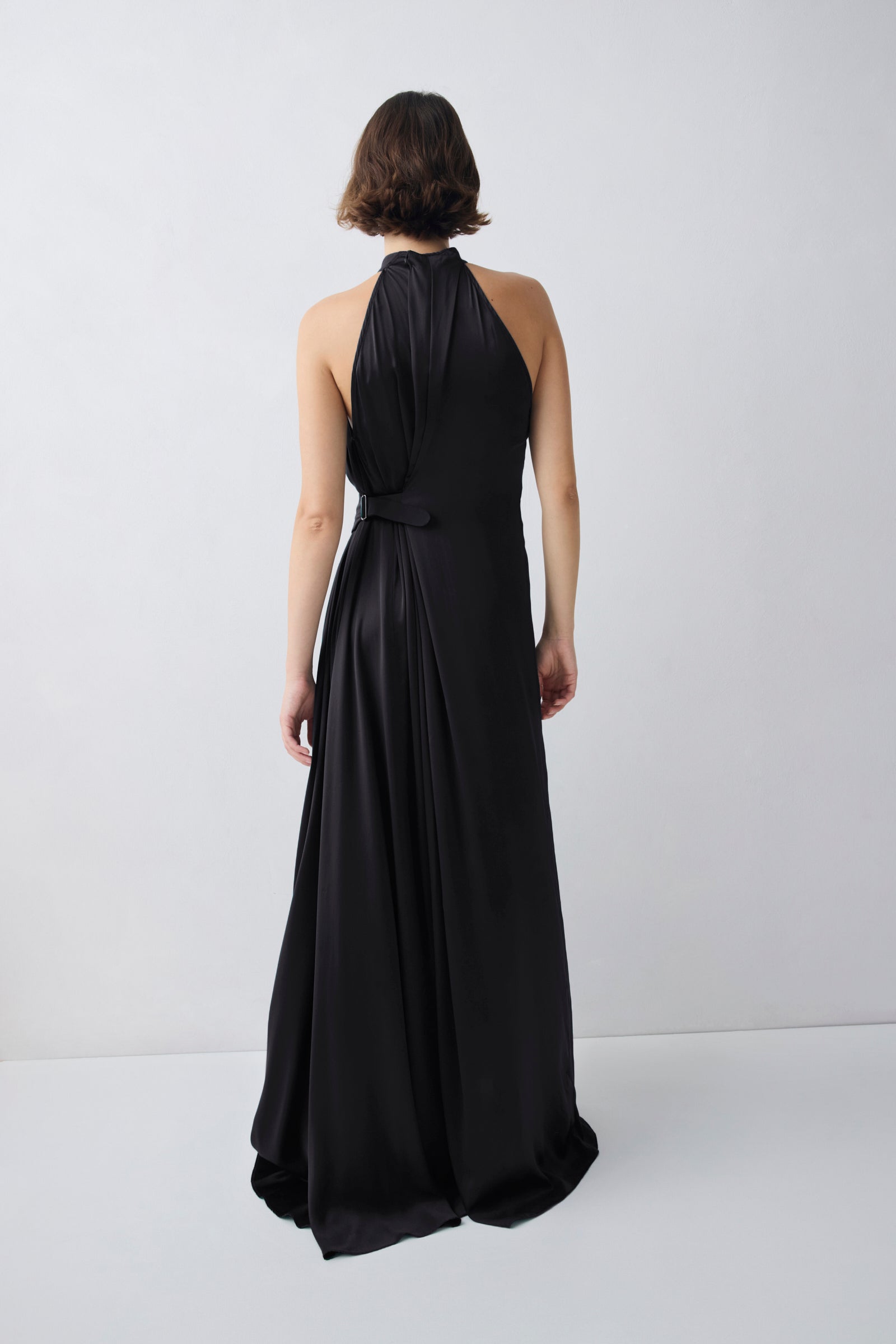 BLACK SILK ISABELLA GOWN