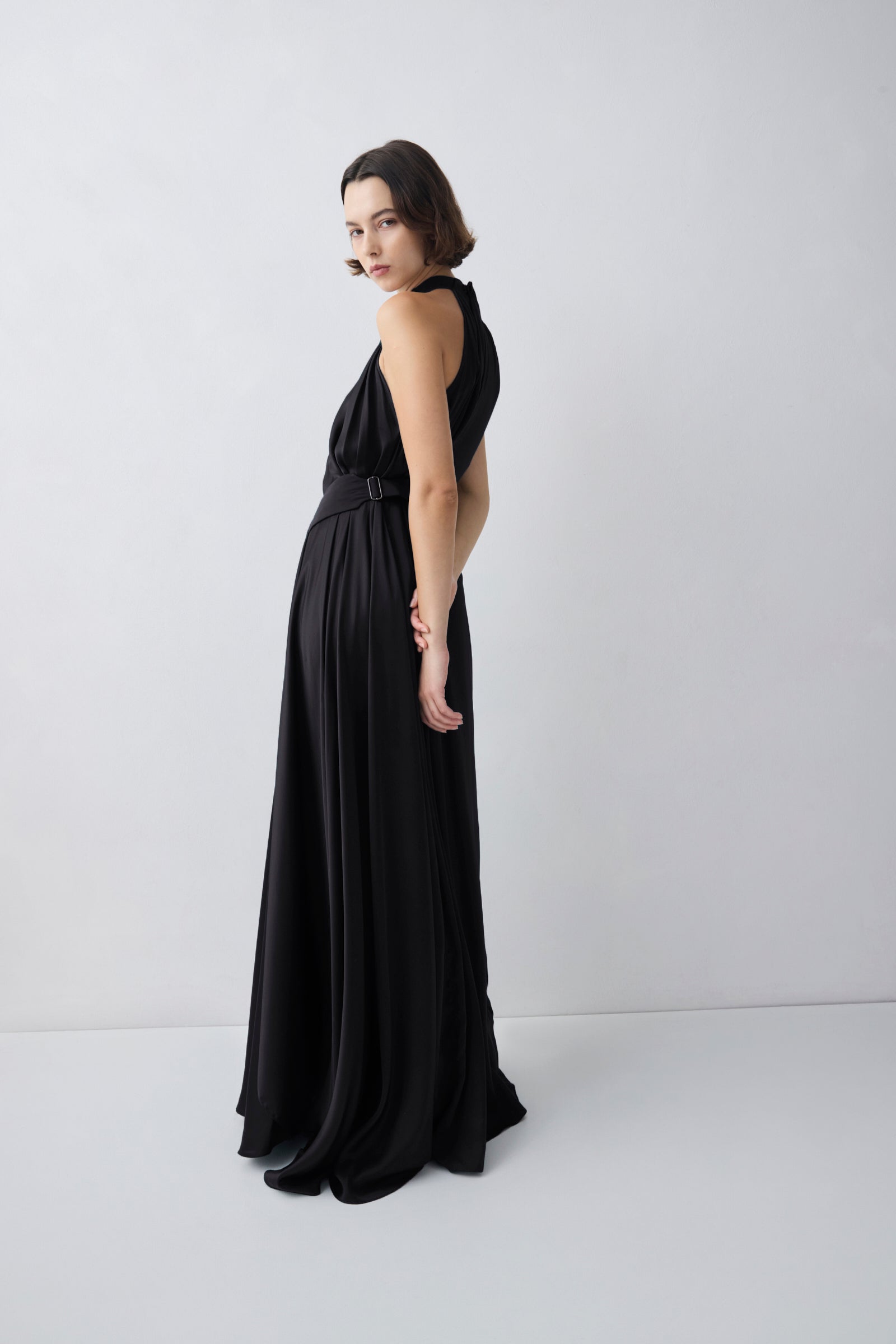 BLACK SILK ISABELLA GOWN