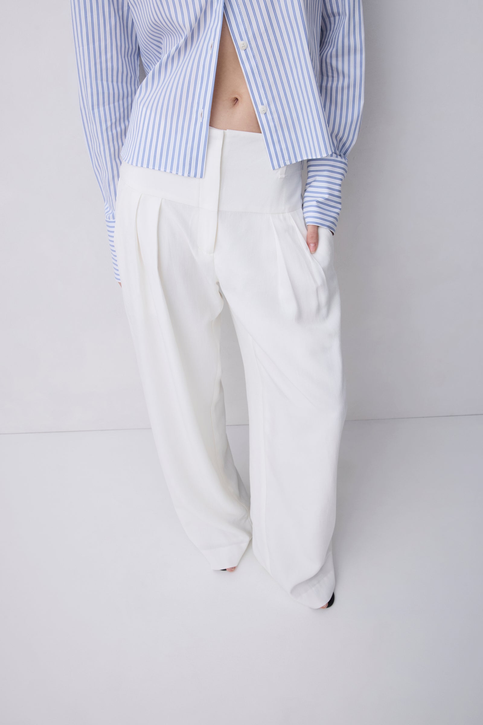 BLUE STRIPE COTTON RISE SHIRT