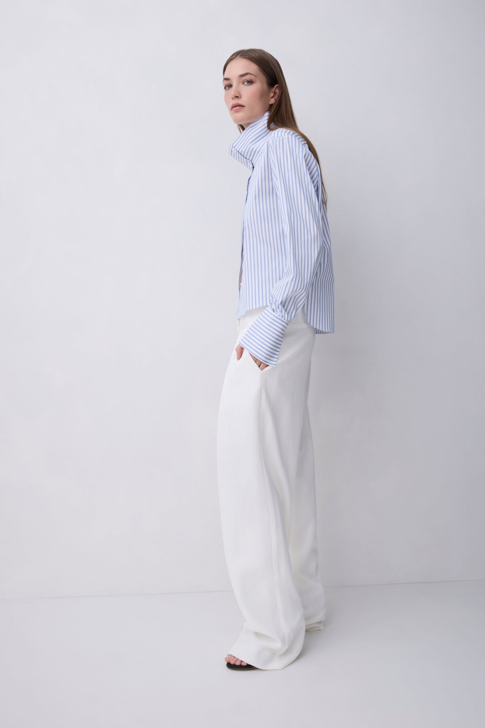 BLUE STRIPE COTTON RISE SHIRT