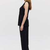BLACK CREPE ELLIPSIS VEST