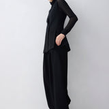 BLACK CREPE ELLIPSIS VEST