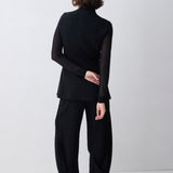 BLACK CREPE ELLIPSIS VEST