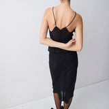 BLACK SCALLOPED LACE FORME SKIRT