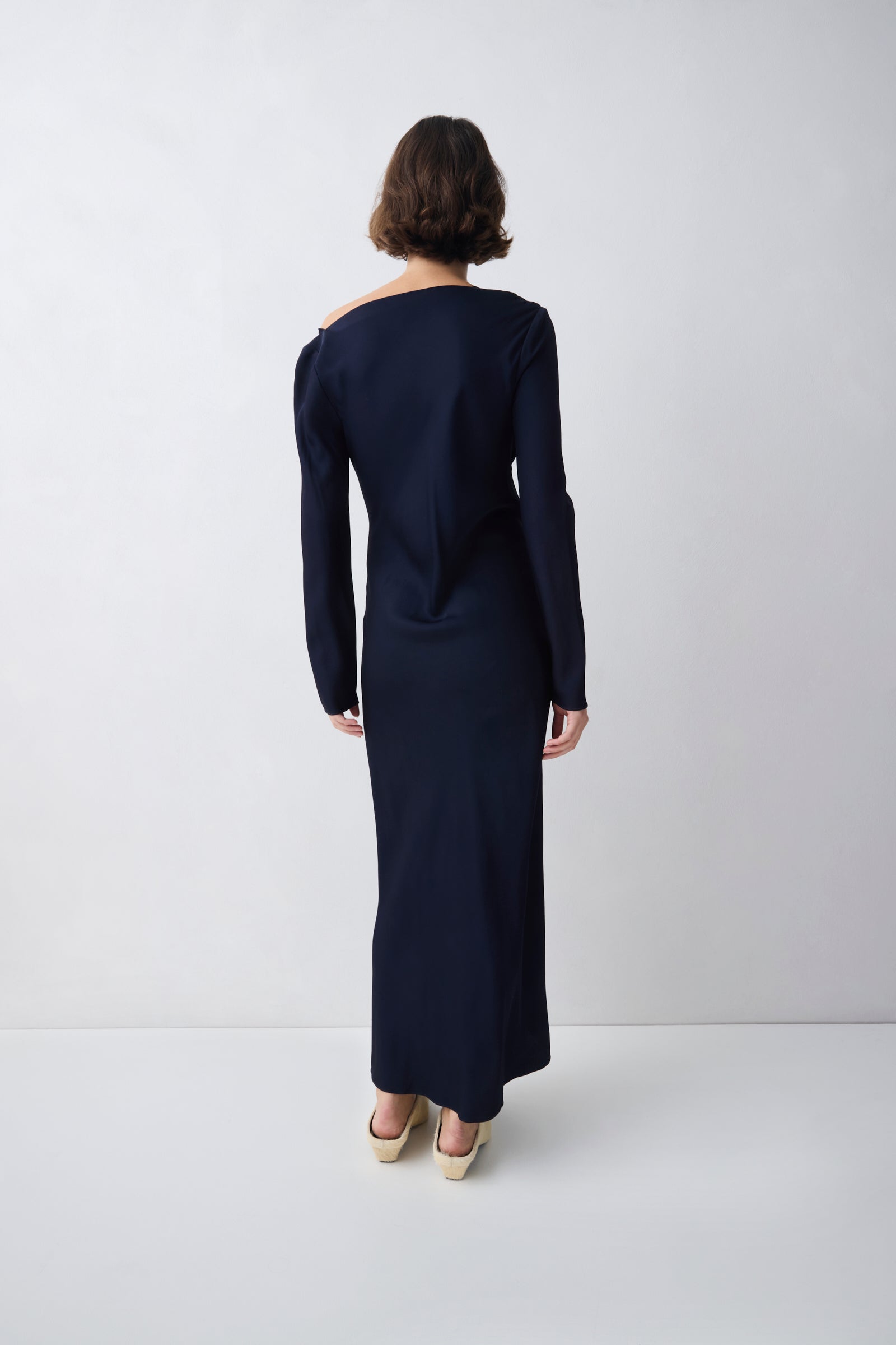 NAVY SATIN CREPE MORI MIDI DRESS