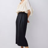 CREAM COTTON METAL BOUNDLESS TOP
