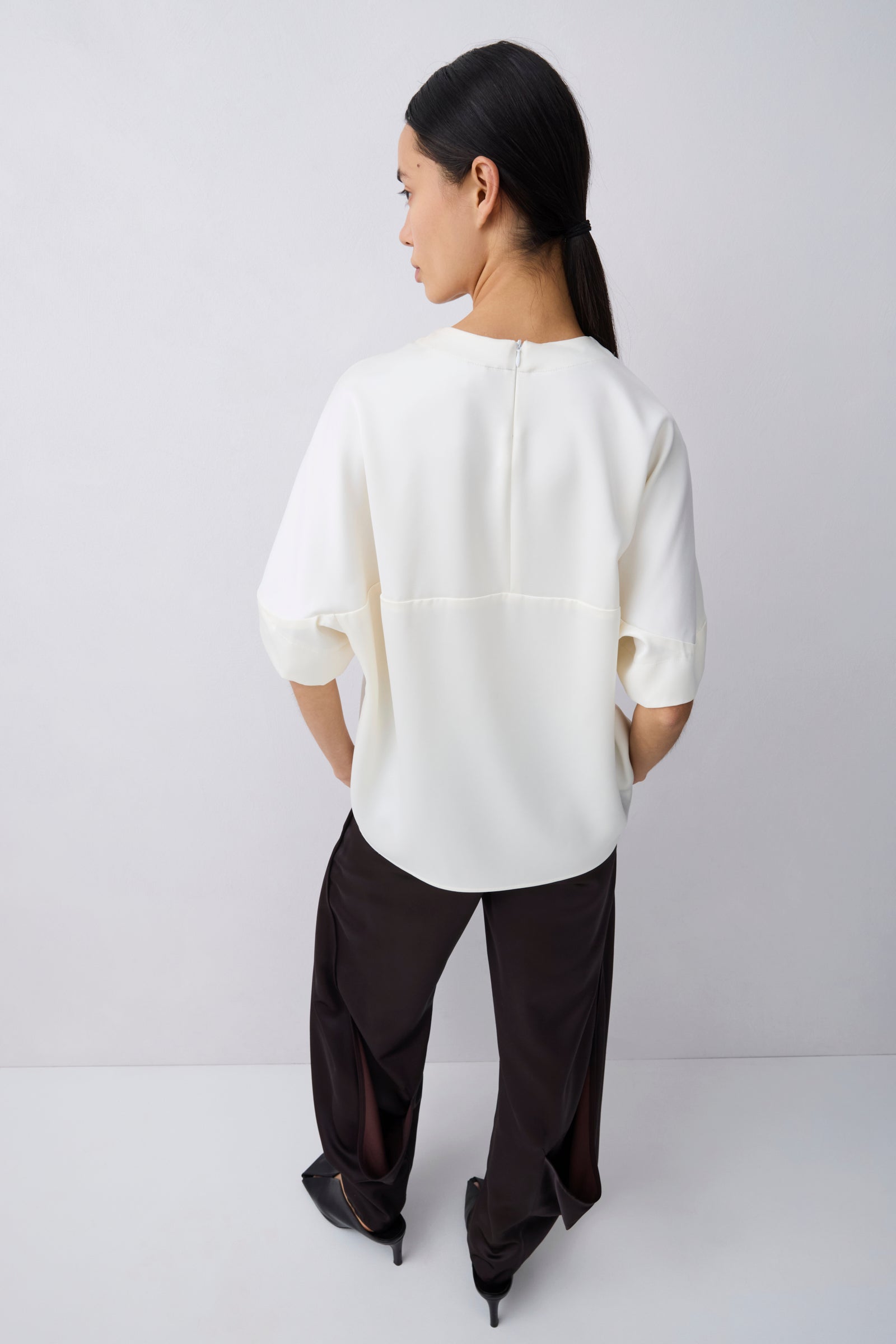 CREAM SATIN EVOLVE TOP