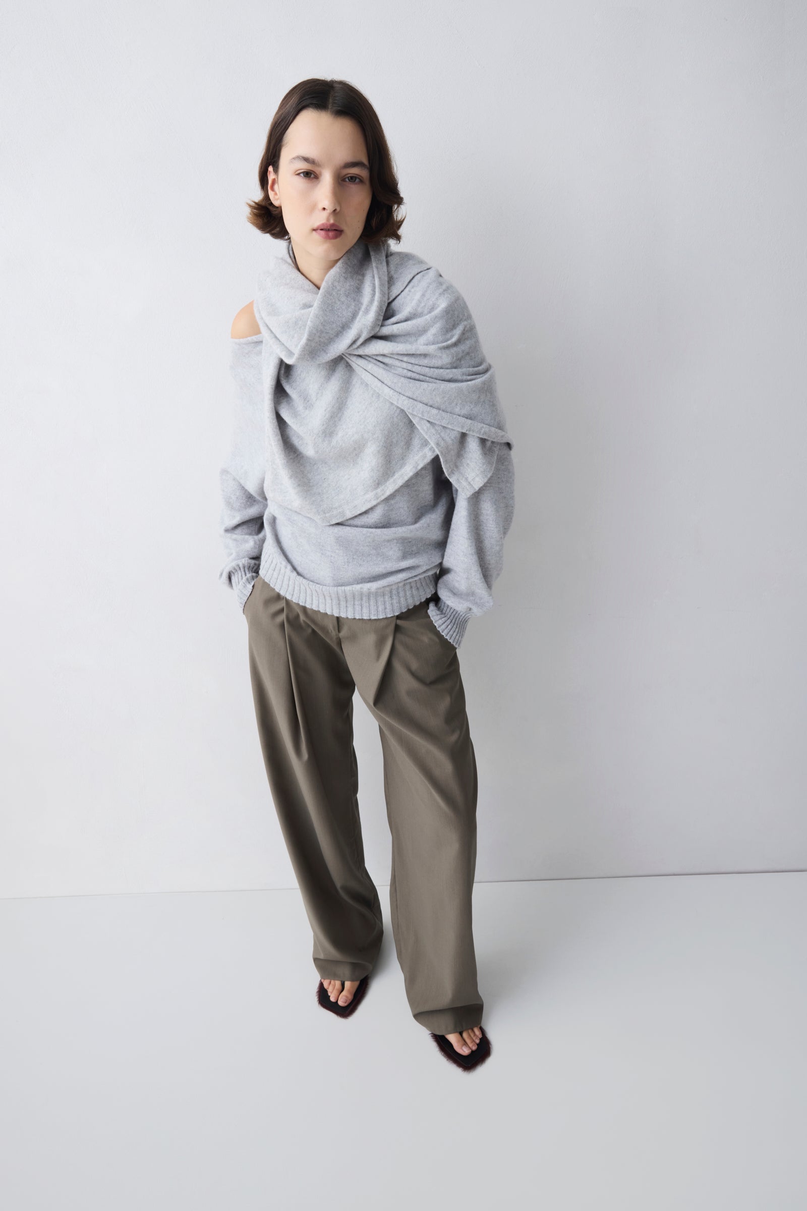 BRONZE WOOL SUITING ADAPTATION PANT
